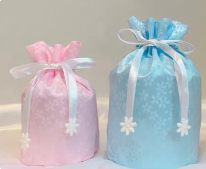 サテン生地フラワーリボン袋